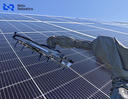 solar robot for sloped terrain